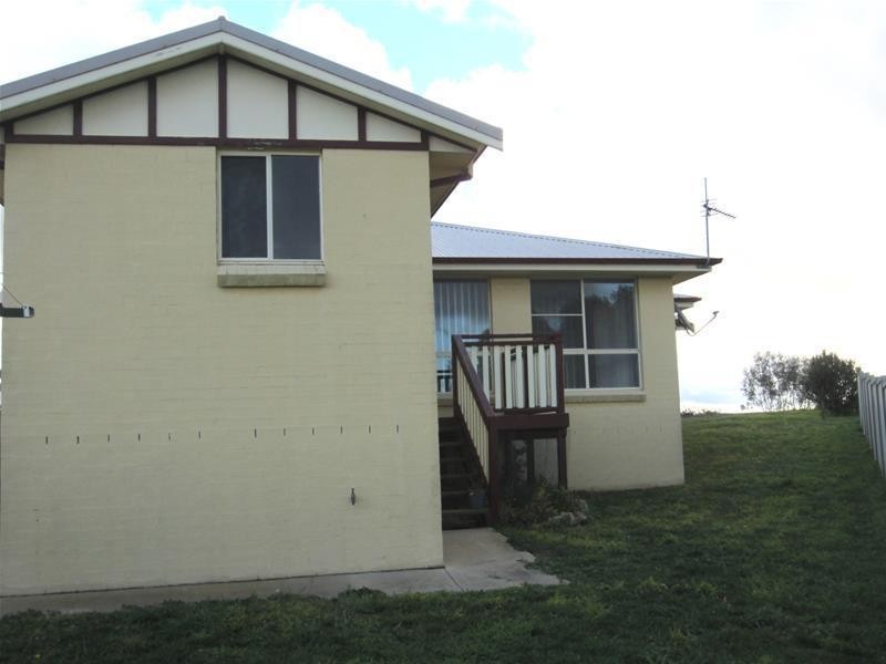 7 Cole Crescent, Oberon NSW 2787