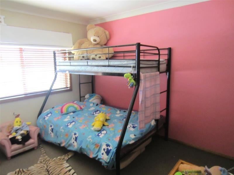 8 Cook Street, Oberon NSW 2787