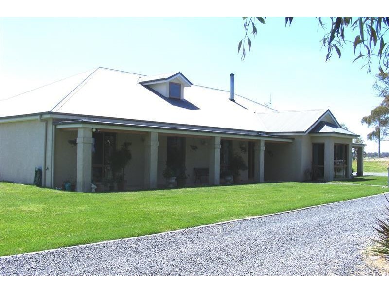 10 Spring Valley Road, Oberon NSW 2787