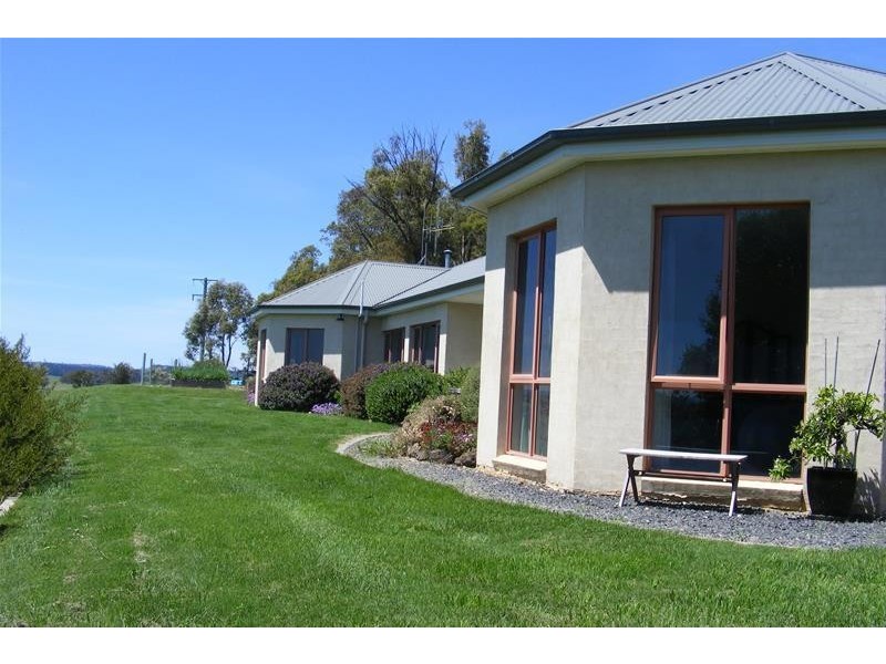 10 Spring Valley Road, Oberon NSW 2787