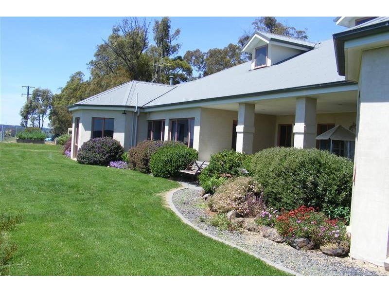 10 Spring Valley Road, Oberon NSW 2787