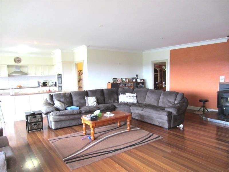 10 Spring Valley Road, Oberon NSW 2787