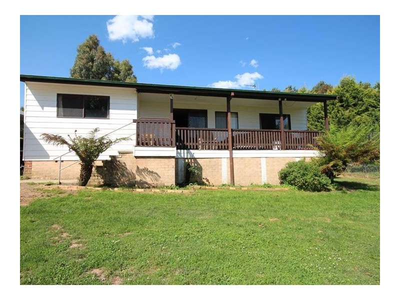 38 Duckmaloi Road, Oberon NSW 2787