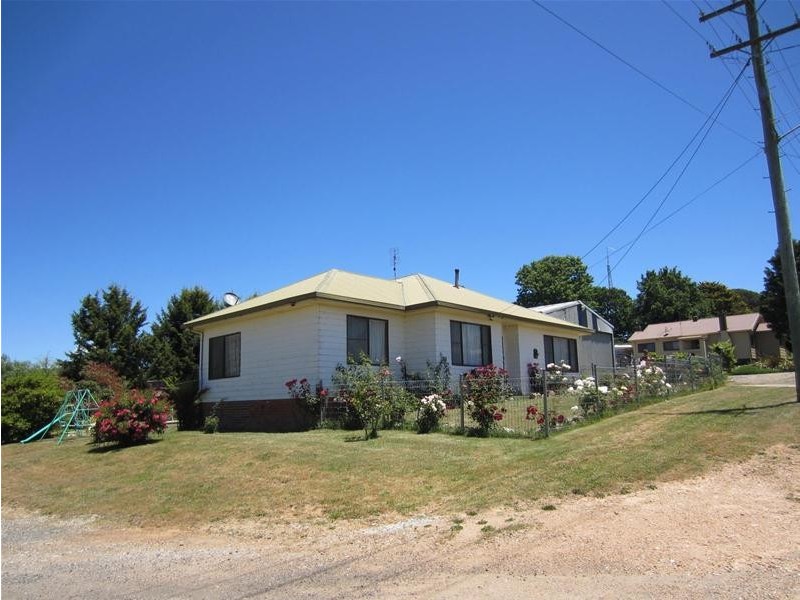 32 Oberon Street, Oberon NSW 2787