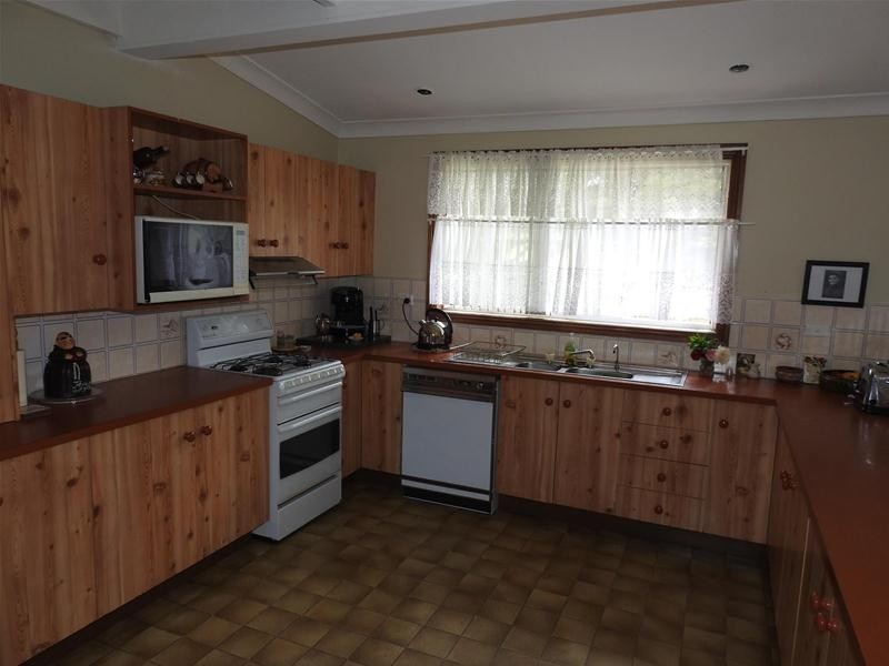 510 Hilltop Lane, Garland NSW 2797