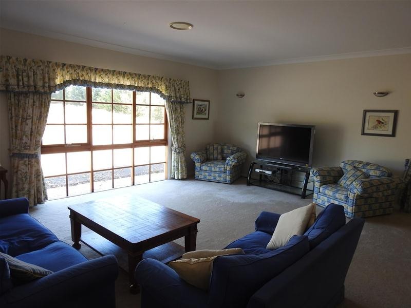 1554 Mid Western Highway, Evans Plains NSW 2795