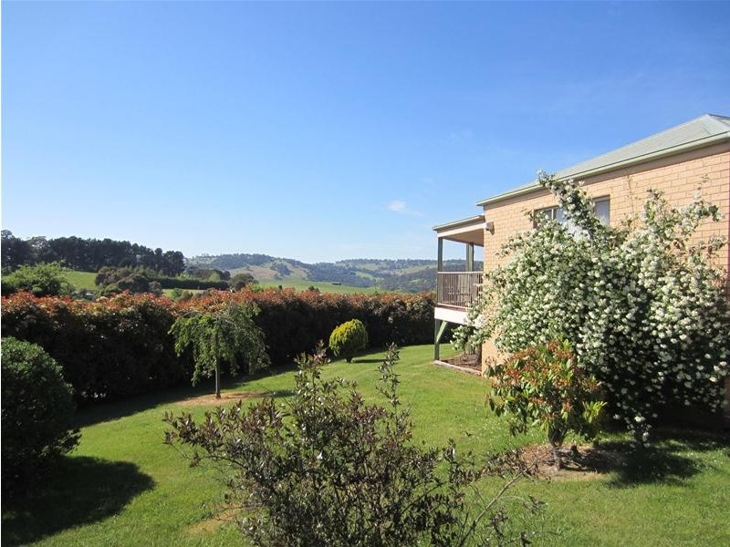 207 Albion Street, Oberon NSW 2787