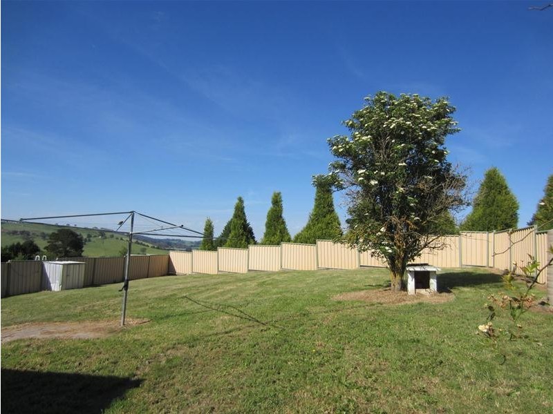 207 Albion Street, Oberon NSW 2787