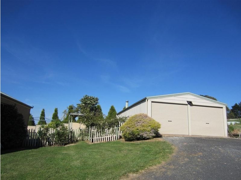 207 Albion Street, Oberon NSW 2787