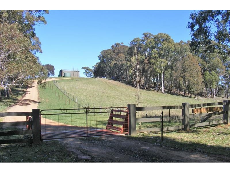 77 Campbells River Road, Oberon NSW 2787