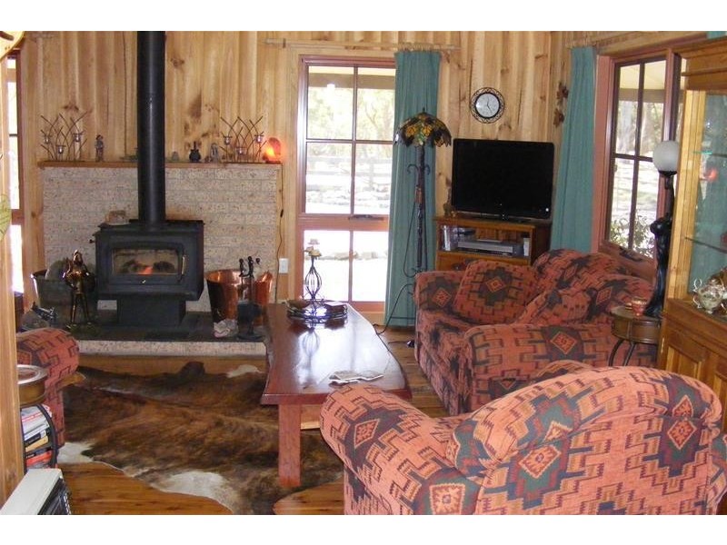 77 Campbells River Road, Oberon NSW 2787