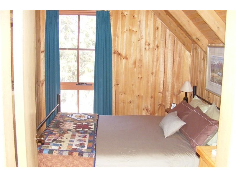 77 Campbells River Road, Oberon NSW 2787