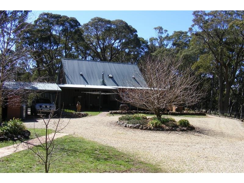 77 Campbells River Road, Oberon NSW 2787