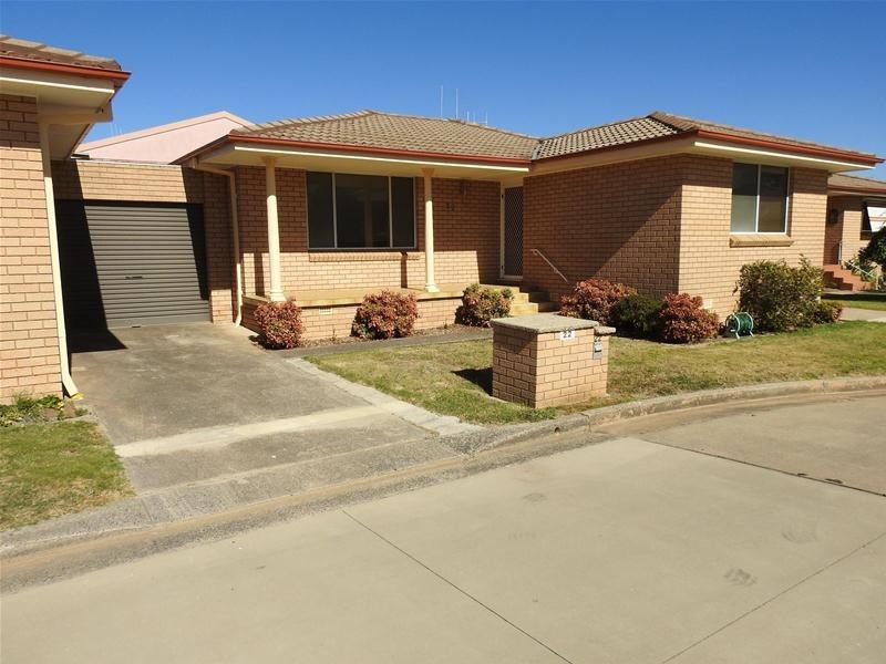 22/98 Kenna Street, Orange NSW 2800