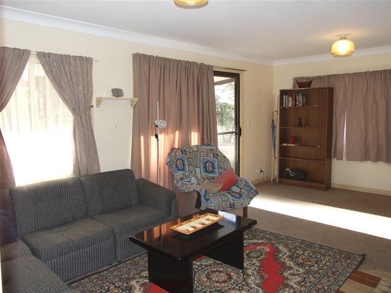 Meadow Flat NSW 2795