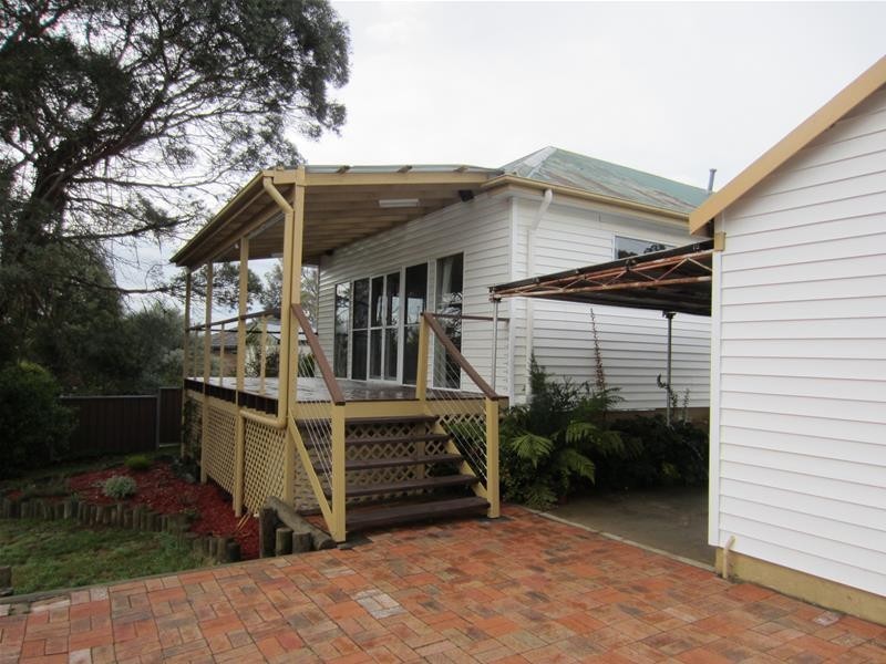 5 Albert Street, Oberon NSW 2787