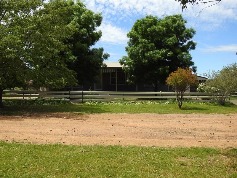 47 The Glen Road, Molong NSW 2866