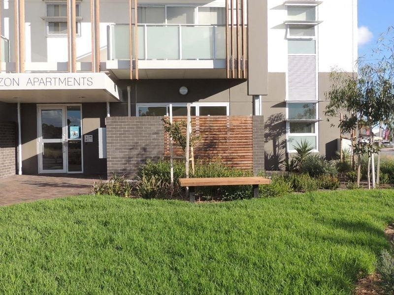 1/2 Ochre Place, Christie Downs SA 5164