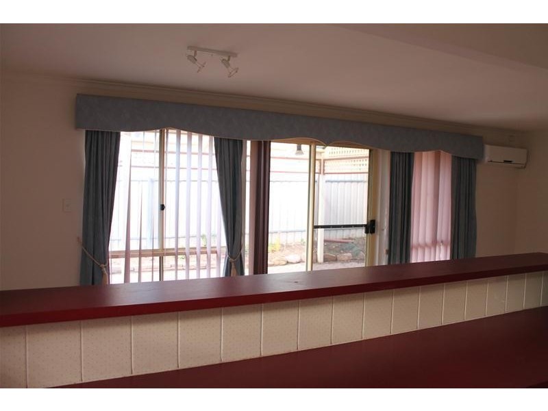 4 Shoalwater Close, Seaford Rise SA 5169