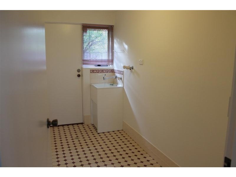 4 Shoalwater Close, Seaford Rise SA 5169