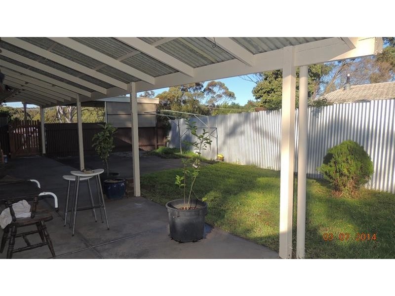 9 Higgins Street, Hackham SA 5163