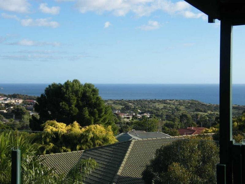 199 Perry Barr Road, Hallett Cove SA 5158