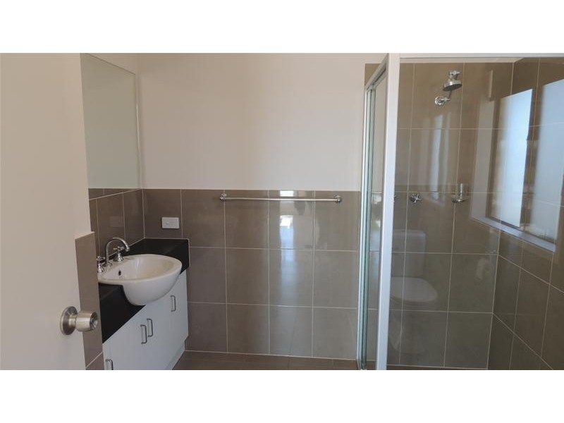 8 Manordale Court, Seaford Meadows SA 5169