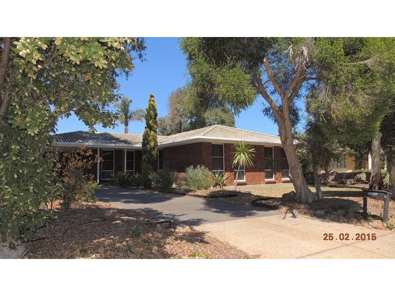 18 Fremantle Road, Port Noarlunga South SA 5167