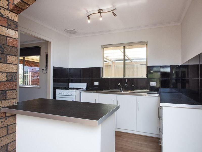 16 Rainbow Street, Hallett Cove SA 5158