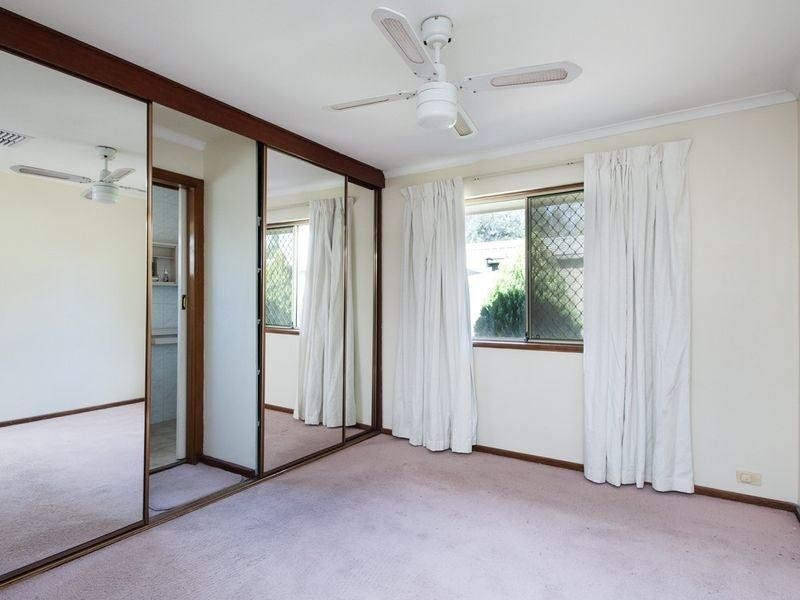 16 Rainbow Street, Hallett Cove SA 5158