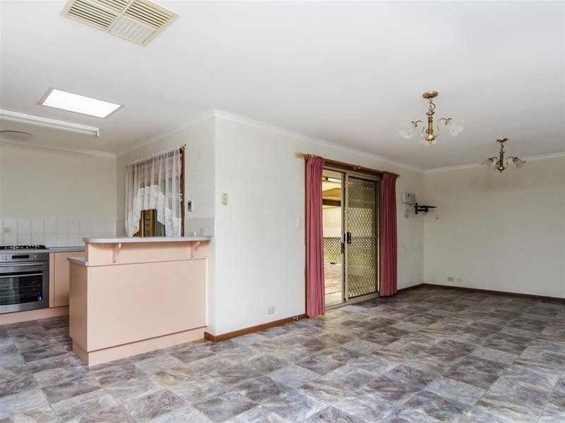 33 Greenlees Parade, Aldinga Beach SA 5173