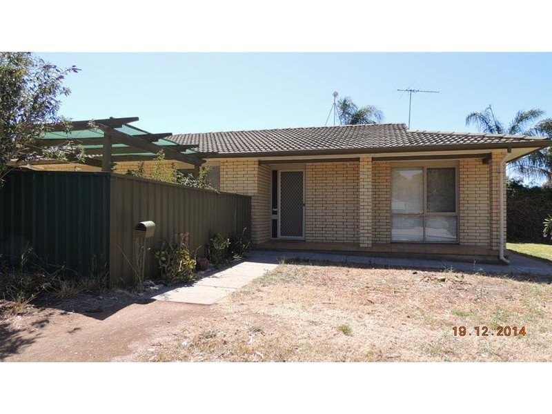 35 Troutbeck Crescent, Huntfield Heights SA 5163