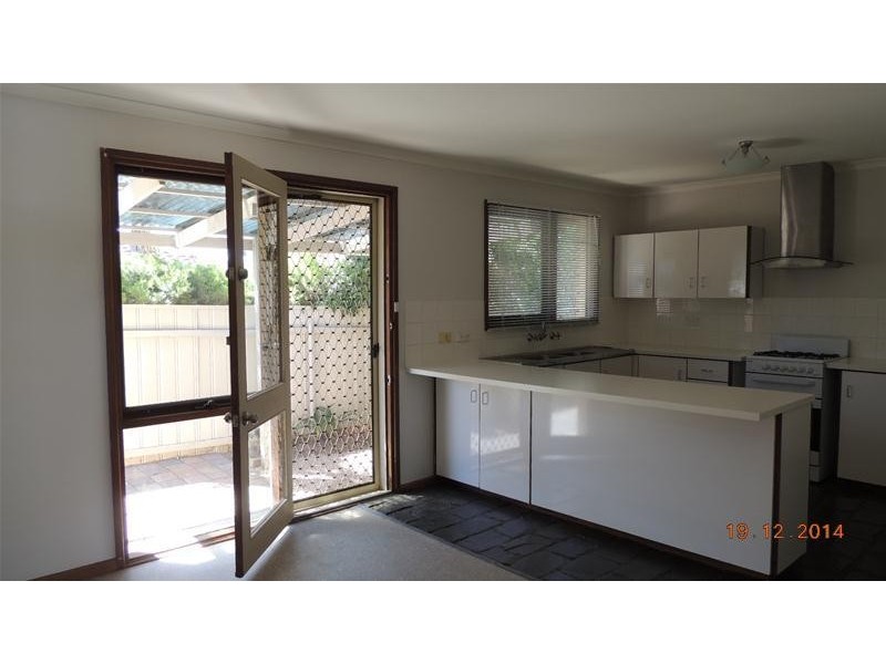 35 Troutbeck Crescent, Huntfield Heights SA 5163