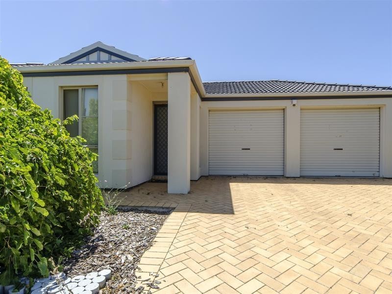 16 Redwood Close, Noarlunga Downs SA 5168