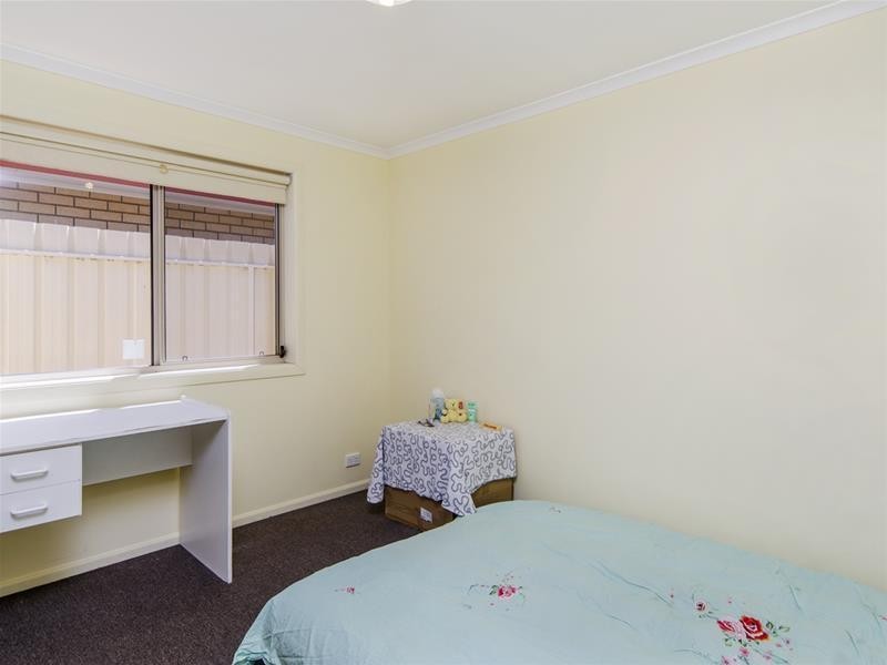 16 Redwood Close, Noarlunga Downs SA 5168