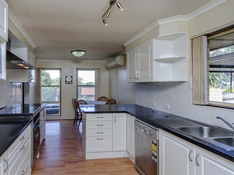 10 Kelly Avenue, O’halloran Hill SA 5158