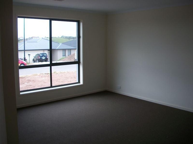 68 Esperance Boulevard, Seaford Rise SA 5169