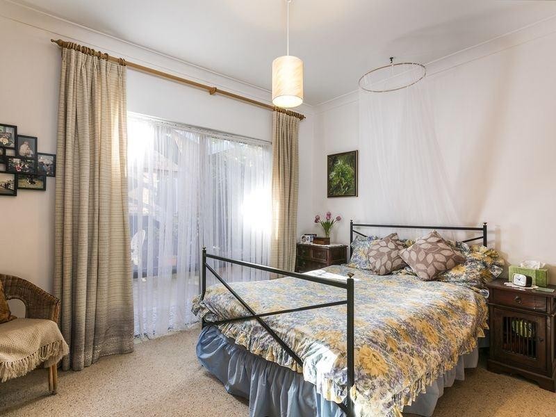 17 Fryer Street, Hallett Cove SA 5158