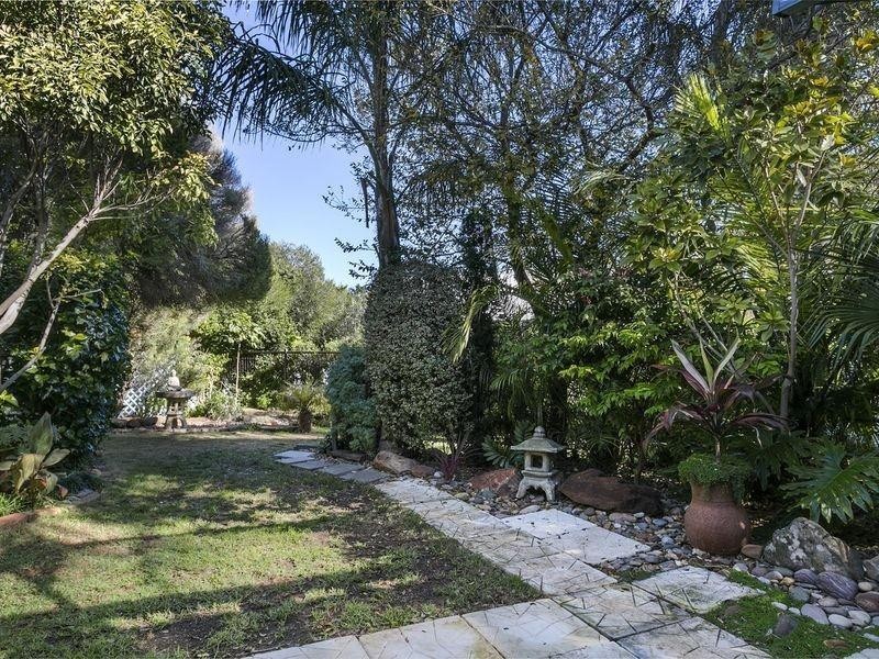 17 Fryer Street, Hallett Cove SA 5158