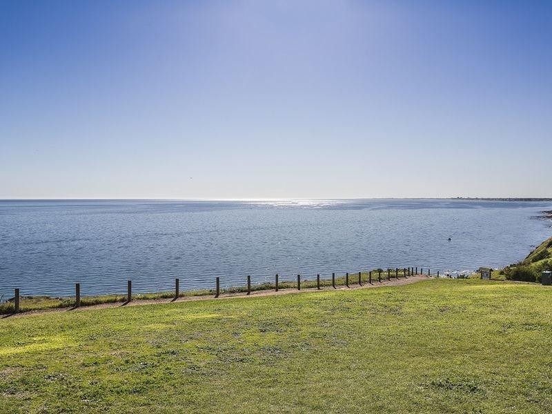 17 Fryer Street, Hallett Cove SA 5158