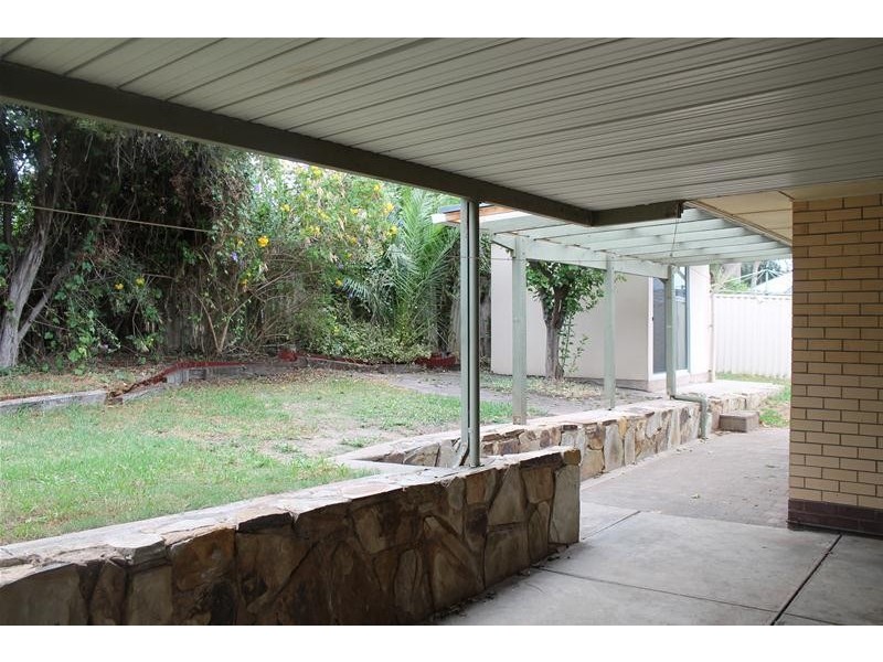 14 Trinidad Way, Happy Valley SA 5159