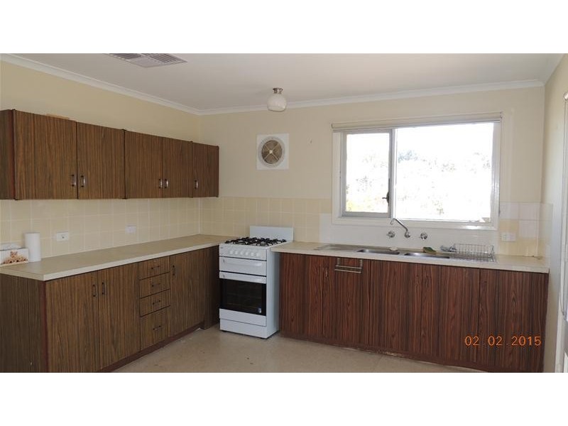 22 Narvik Crescent, Hackham West SA 5163