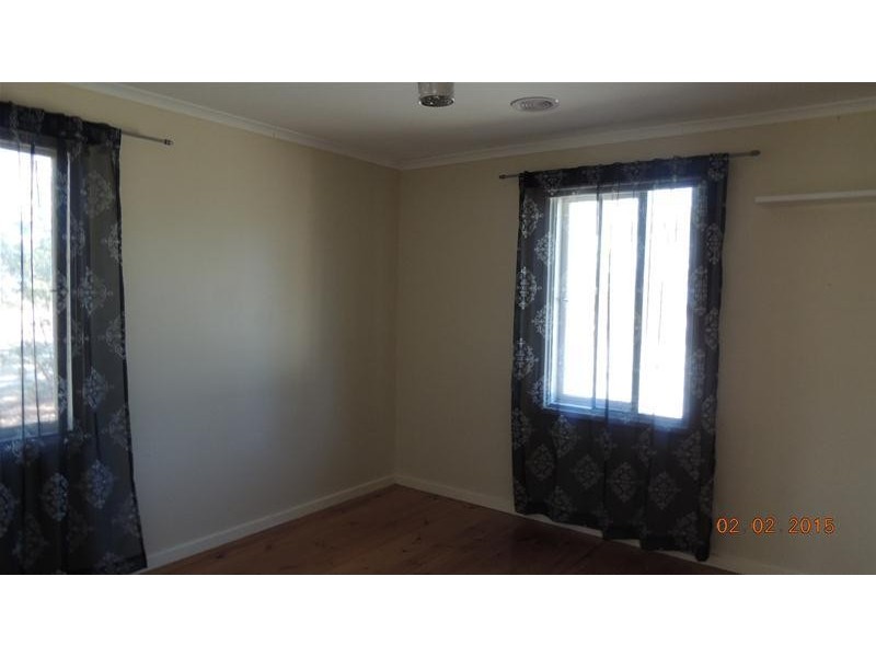 22 Narvik Crescent, Hackham West SA 5163