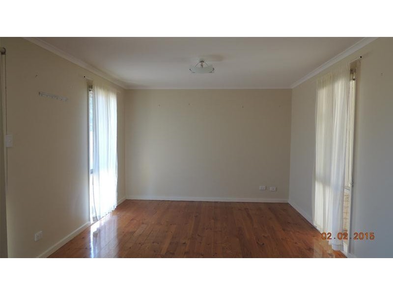 22 Narvik Crescent, Hackham West SA 5163