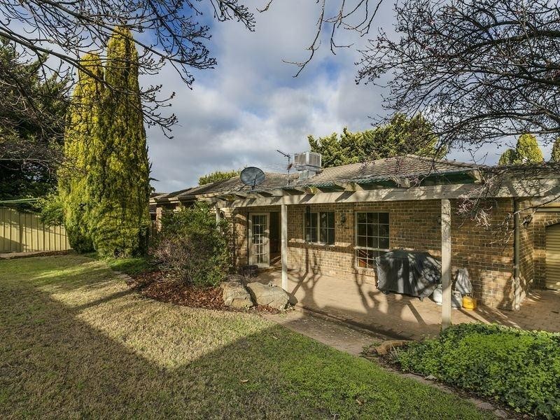 2 Glenway Road, Hallett Cove SA 5158