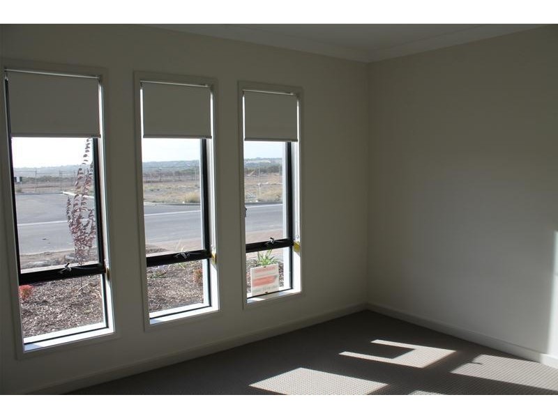 20 Admiral Parade, Seaford Meadows SA 5169