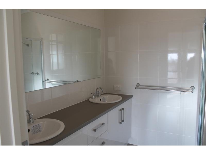 20 Admiral Parade, Seaford Meadows SA 5169