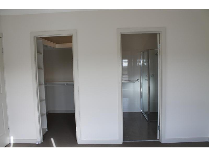 20 Admiral Parade, Seaford Meadows SA 5169