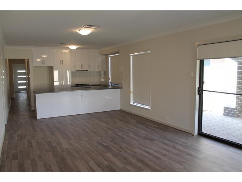 20 Admiral Parade, Seaford Meadows SA 5169