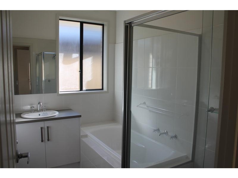 20 Admiral Parade, Seaford Meadows SA 5169